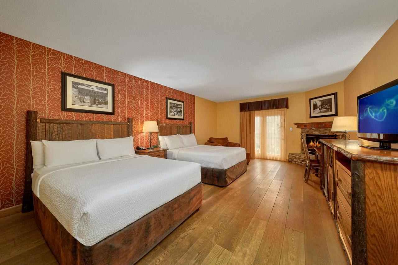 Old Creek Lodge Гетлинбург Екстериор снимка